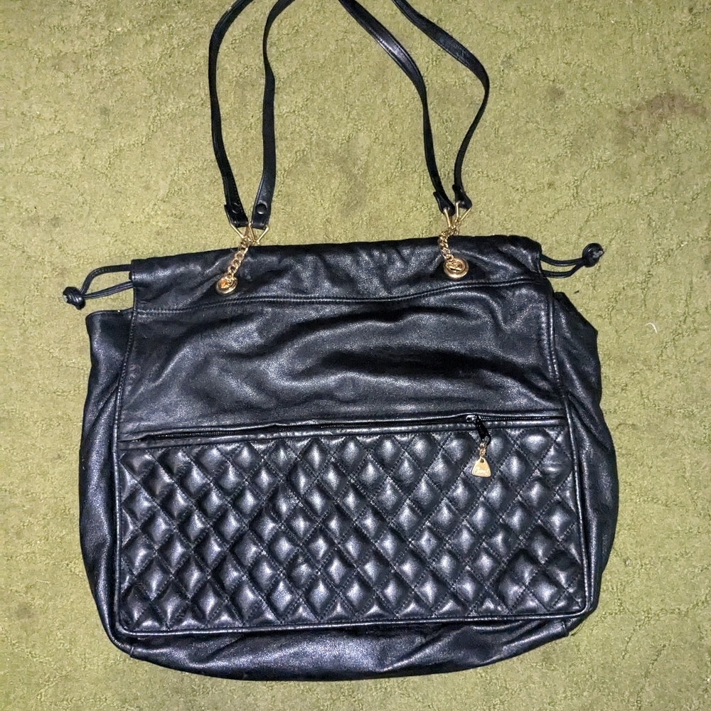 Brio Leather Shoulder Bag